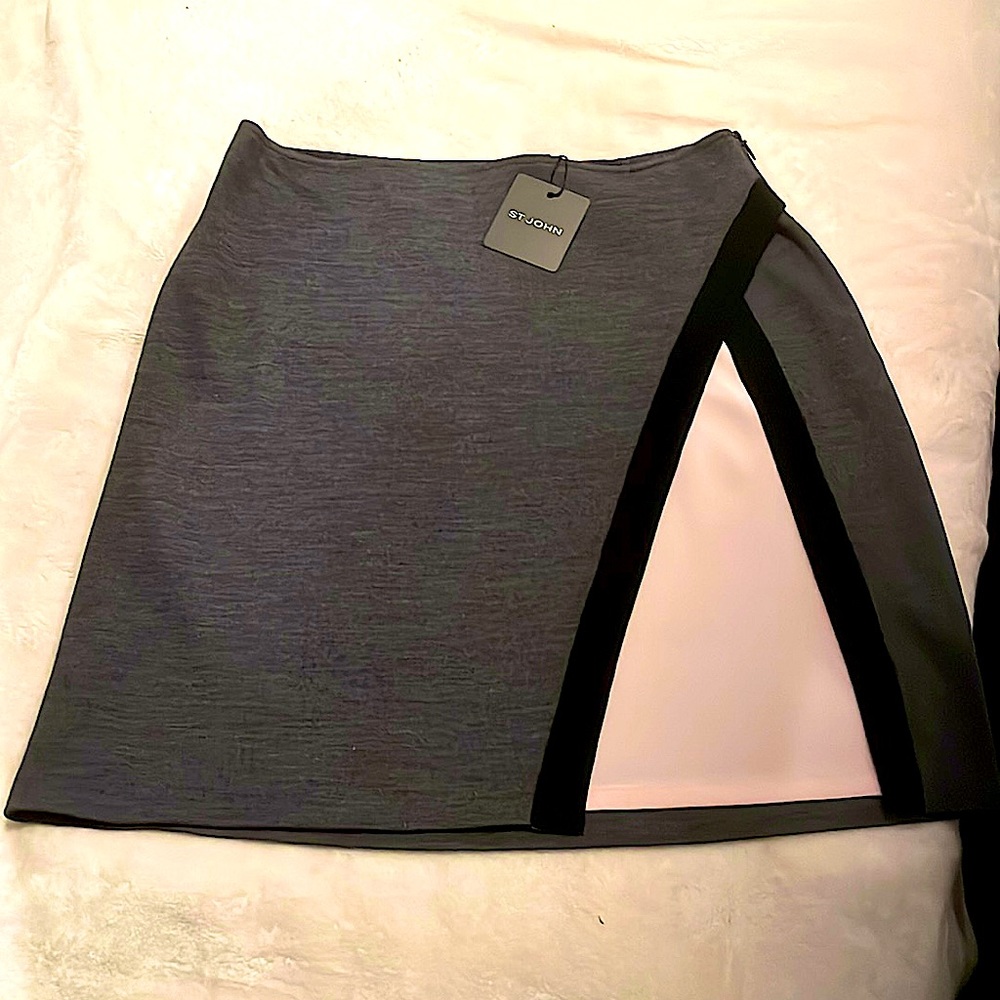 Stunning St. John skirt. Perfect condition new with tags. Never worn!